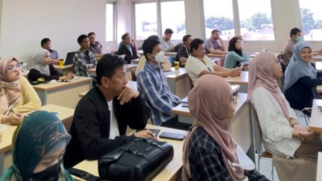 KelasHR Goes To School (Widyatama)